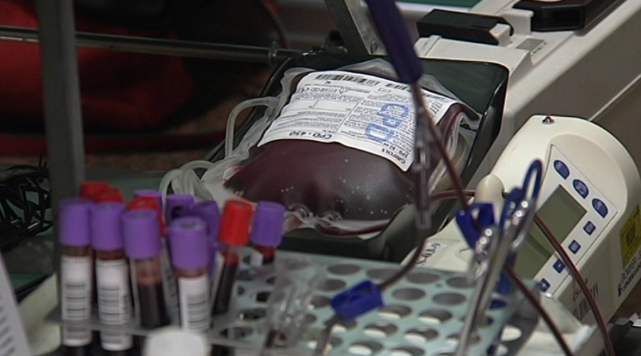 García-Page avanza la ampliación del programa regional de transfusiones de sangre con medios aéreos 
